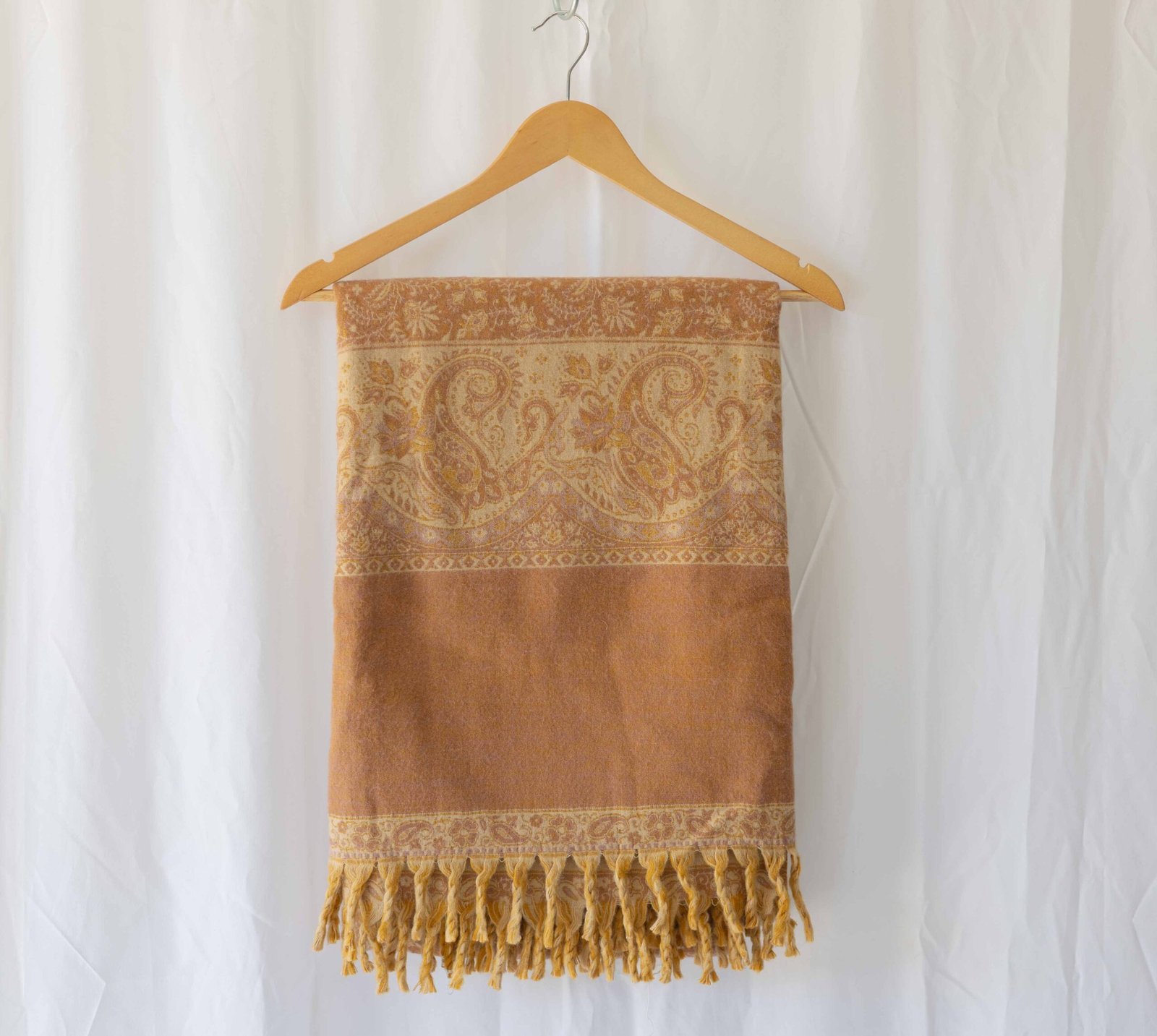 Yak Wool Shawl – Paisley Heritage Weave image 4